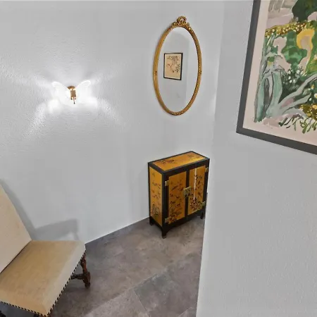 Renove, Grand Balcon, 10min Des Pistes Κρανς Μοντάνα