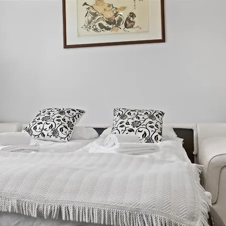 Renove, Grand Balcon, 10min Des Pistes Κρανς Μοντάνα